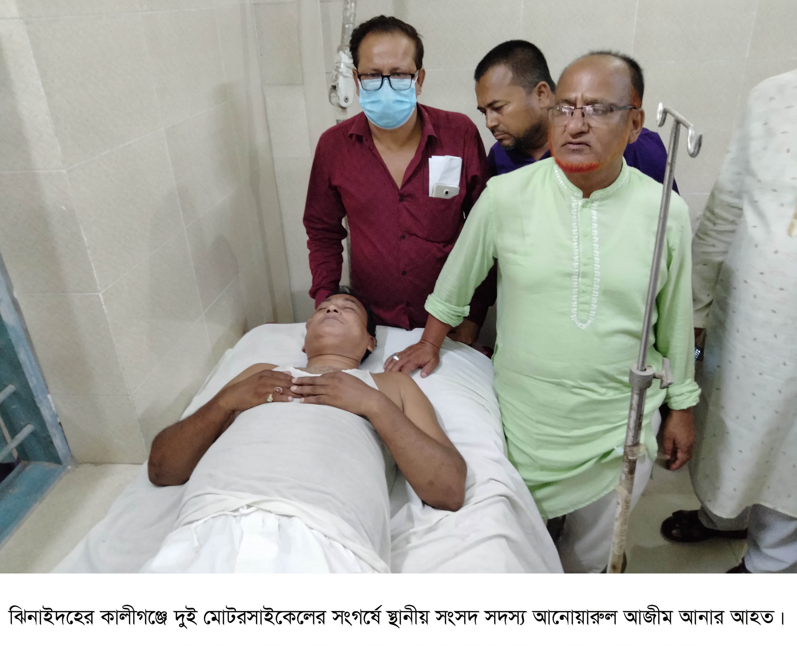 কালীগঞ্জে দুই মোটর সাইকেলের মুখোমুখি সংঘর্ষে সংসদ সদস্যসহ আহত-২