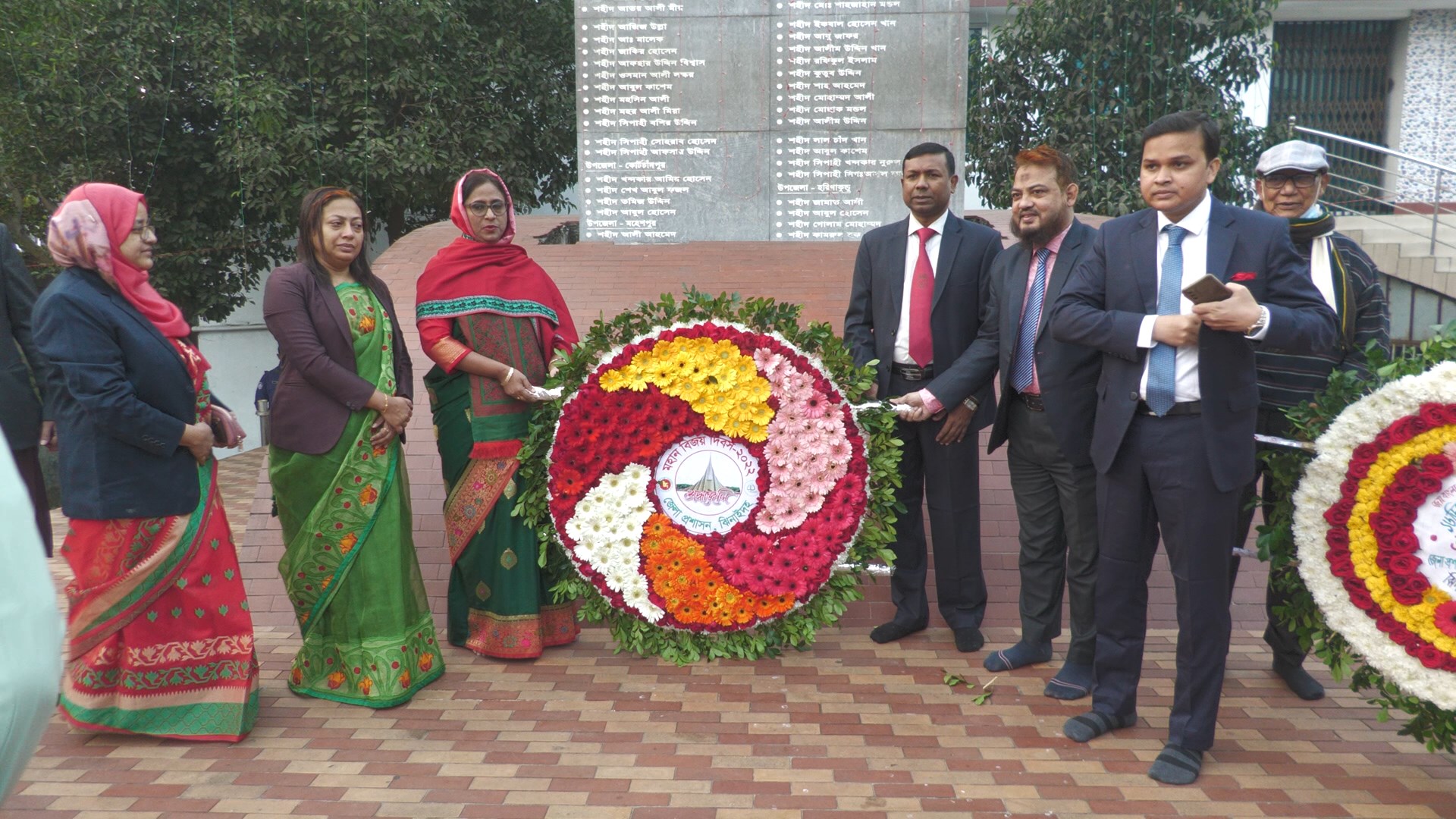 ঝিনাইদহে নানা কর্মসূচীর মধ্য দিয়ে মহান বিজয় দিবস উৎযাপন